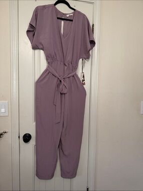 june & hudson Mauve V-Neck Tie-Waist Jumpsuit